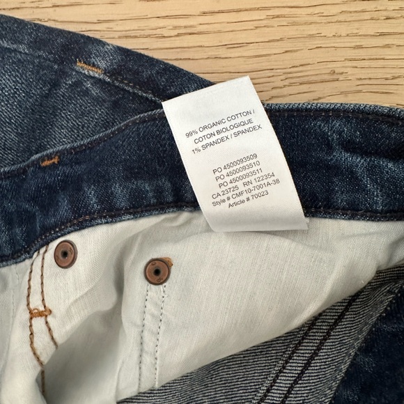 Denim Forum Aritzia Jean skirt. NWOT - Picture 3 of 6